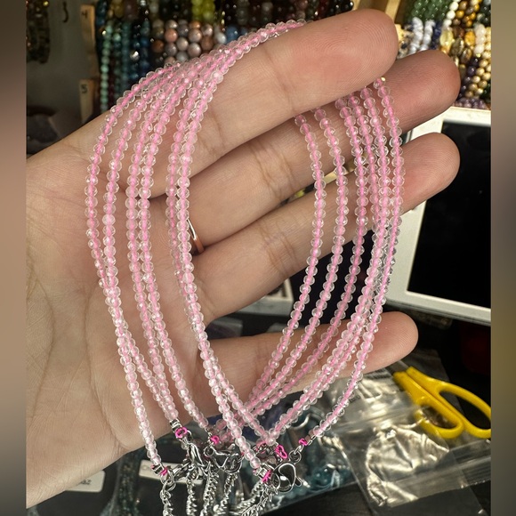 ONE 2mm rose quartz anklet - Picture 2 of 2